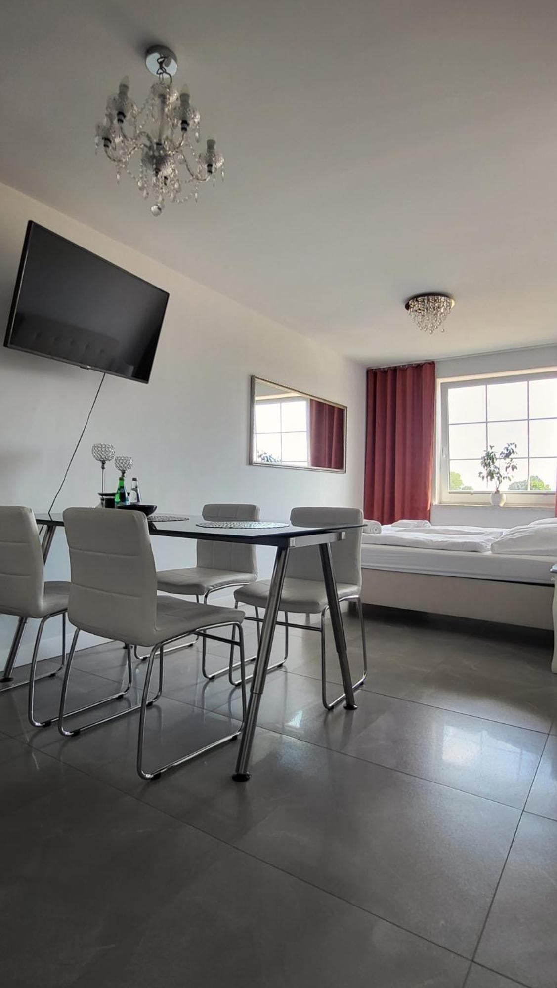 Apartamenty Czerwona Stodola Kłodzko Buitenkant foto